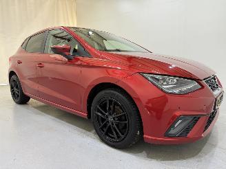 Vaurioauto  passenger cars Seat Ibiza HB 1.0 TSI FR Connect 2017/6