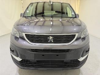 Peugeot Rifter MPV 1.2 PureTech 110 Style picture 24