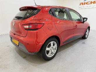 Renault Clio HB 1.2 16V 75 Collection Airco picture 26