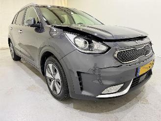 Coche accidentado Kia Niro 1.6 Hybrid HEV BusinessLine 2018/10