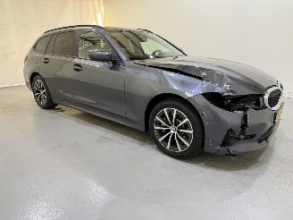 BMW 3-serie Touring 330e Advantage Aut picture 30