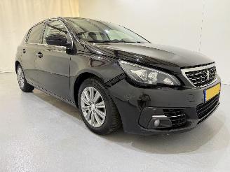 skadebil auto Peugeot 308 HB 1.2 PureTech Allure Pano 2018/8