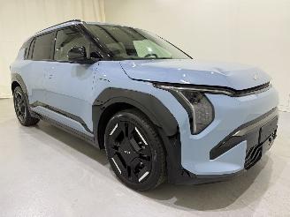 krockskadad bil auto Kia EV3 GT Line 81.4kWh Long Range 2025/11
