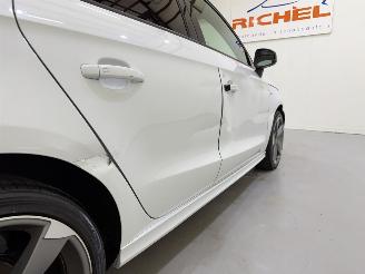Audi A1 Sportback 1.2 TFSI Pro Line S picture 11