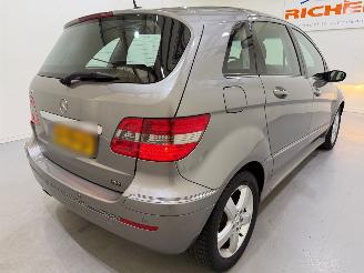 Mercedes B-klasse 170 Automaat NAP picture 16