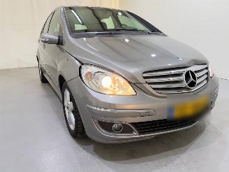 damaged passenger cars Mercedes B-klasse 170 Automaat NAP 2007/5