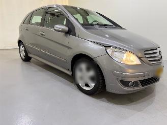 Mercedes B-klasse 170 Automaat NAP picture 22