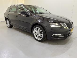 uszkodzony samochody osobowe Skoda Octavia Combi 1.0 TSI Style Business Automaat 2018/2