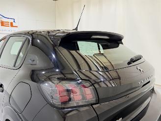 Peugeot 208 e-208 Active EV 50kWh picture 39