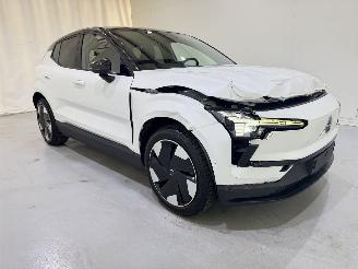 Schadeauto Volvo EX30 Single Extended Range Ultra 200kW 2024/8