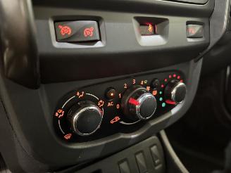 Dacia Duster 1.2 TCe 125 Prestige Navi/AC picture 10