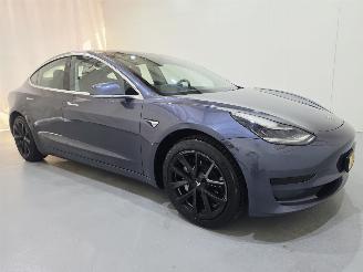 Schadeauto Tesla Model 3 Standard range Plus RWD  Bjr.2020 2020/8