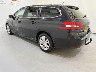 Peugeot 308 SW 1.6 Blue HDI 120 Blue Lease picture 4
