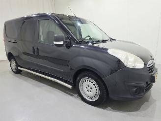 Avarii auto utilitare Opel Combo 1.6 CDTi L2H1 Edition 77Kw Bjr.2018 2018/4