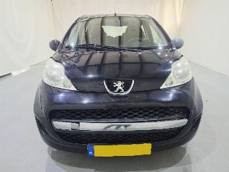 Peugeot 107 1.0-12V Blue Lease 5Drs 50Kw picture 2