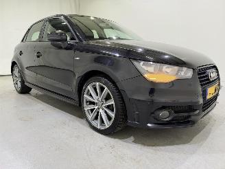 krockskadad bil auto Audi A1 Sportback 1.2 TFSI Admired 2013/5