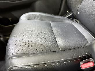 Mitsubishi Outlander 2.0 PHEV Instyle 4WD Leer picture 36