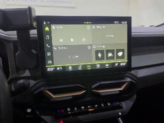 Dacia Bigster Hybrid HEV 155 Extreme Aut Pano picture 14