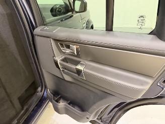 Land Rover Discovery 4 3.0 SDV6 HSE Leder Panorama Grijs Kent! picture 32