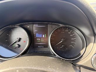 Nissan Qashqai 1.2 DIG-T 115pk N-Connecta Panoramadak picture 19
