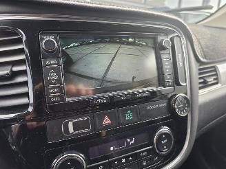 Mitsubishi Outlander 2.0 PHEV Business picture 35