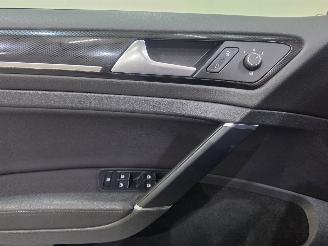 Volkswagen Golf Variant 1.2 TSI Business Edition picture 23