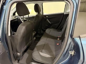 Peugeot 2008 1.2 Automaat PureTech Active picture 14