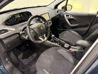 Peugeot 2008 1.2 Automaat PureTech Active picture 12