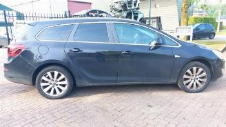 Opel Astra Astra J Sports Tourer (PD8/PE8/PF8), Combi, 2010 / 2015 1.7 CDTi 16V picture 8