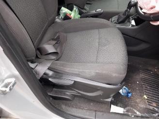 Opel Mokka Mokka/Mokka X, SUV, 2012 / 2019 1.4 Turbo 16V 4x2 picture 15