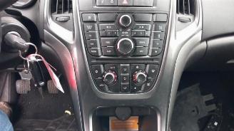 Opel Astra Astra J (PC6/PD6/PE6/PF6), Hatchback 5-drs, 2009 / 2015 1.4 Turbo 16V picture 18