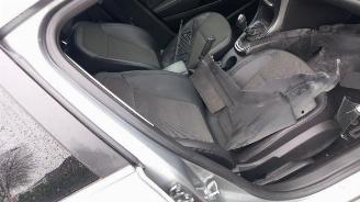 Opel Astra Astra J (PC6/PD6/PE6/PF6), Hatchback 5-drs, 2009 / 2015 1.4 Turbo 16V picture 12