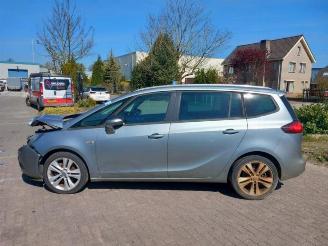 Opel Zafira Zafira Tourer (P12), MPV, 2011 / 2019 2.0 CDTI 16V 130 Ecotec picture 4