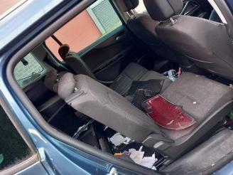 Opel Zafira Zafira Tourer (P12), MPV, 2011 / 2019 2.0 CDTI 16V 130 Ecotec picture 12