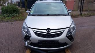 Opel Zafira Zafira Tourer (P12), MPV, 2011 / 2019 2.0 CDTI 16V 130 Ecotec picture 2