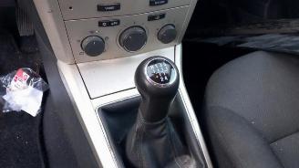 Opel Astra Astra H (L48), Hatchback 5-drs, 2004 / 2014 1.6 16V picture 19