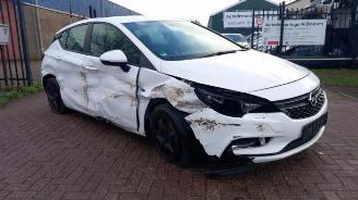 Uttjänta bilar auto Opel Astra Astra K, Hatchback 5-drs, 2015 / 2022 1.0 SIDI Turbo 12V 2015/9