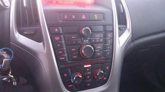 Opel Astra Astra J (PC6/PD6/PE6/PF6), Hatchback 5-drs, 2009 / 2015 1.4 Turbo 16V picture 18