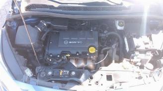 Opel Corsa-E Corsa E, Hatchback, 2014 1.4 16V picture 9