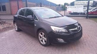 Sloopauto Opel Astra Astra J (PC6/PD6/PE6/PF6), Hatchback 5-drs, 2009 / 2015 1.4 Turbo 16V 2012/3