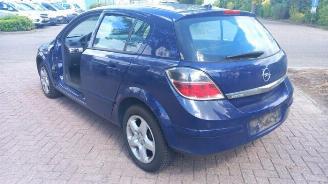 Opel Astra  picture 5