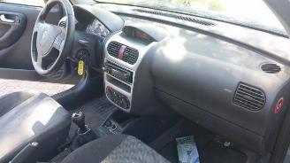 Opel Corsa Corsa C (F08/68), Hatchback, 2000 / 2009 1.2 16V Twin Port picture 11