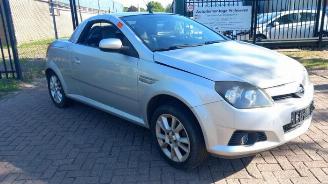Purkuautot passenger cars Opel Tigra Tigra Twin Top, Cabrio, 2004 / 2010 1.4 16V 2005/6