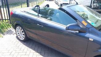 Opel Astra Astra H Twin Top (L67), Cabrio, 2005 / 2010 1.8 16V picture 33