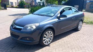 Opel Astra Astra H Twin Top (L67), Cabrio, 2005 / 2010 1.8 16V picture 3