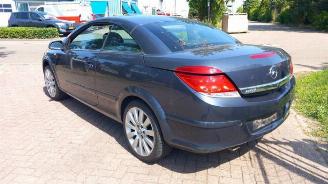 Opel Astra Astra H Twin Top (L67), Cabrio, 2005 / 2010 1.8 16V picture 5