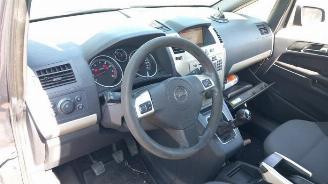 Opel Zafira Zafira (M75), MPV, 2005 / 2015 2.2 16V Direct Ecotec picture 9