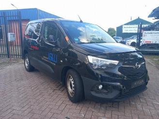 Salvage car Opel Combo Combo Cargo, Van, 2018 1.6 CDTI 100 2019/7