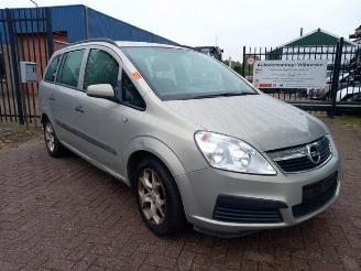 Opel Zafira Zafira (M75), MPV, 2005 / 2015 2.2 16V Direct Ecotec 2006/1