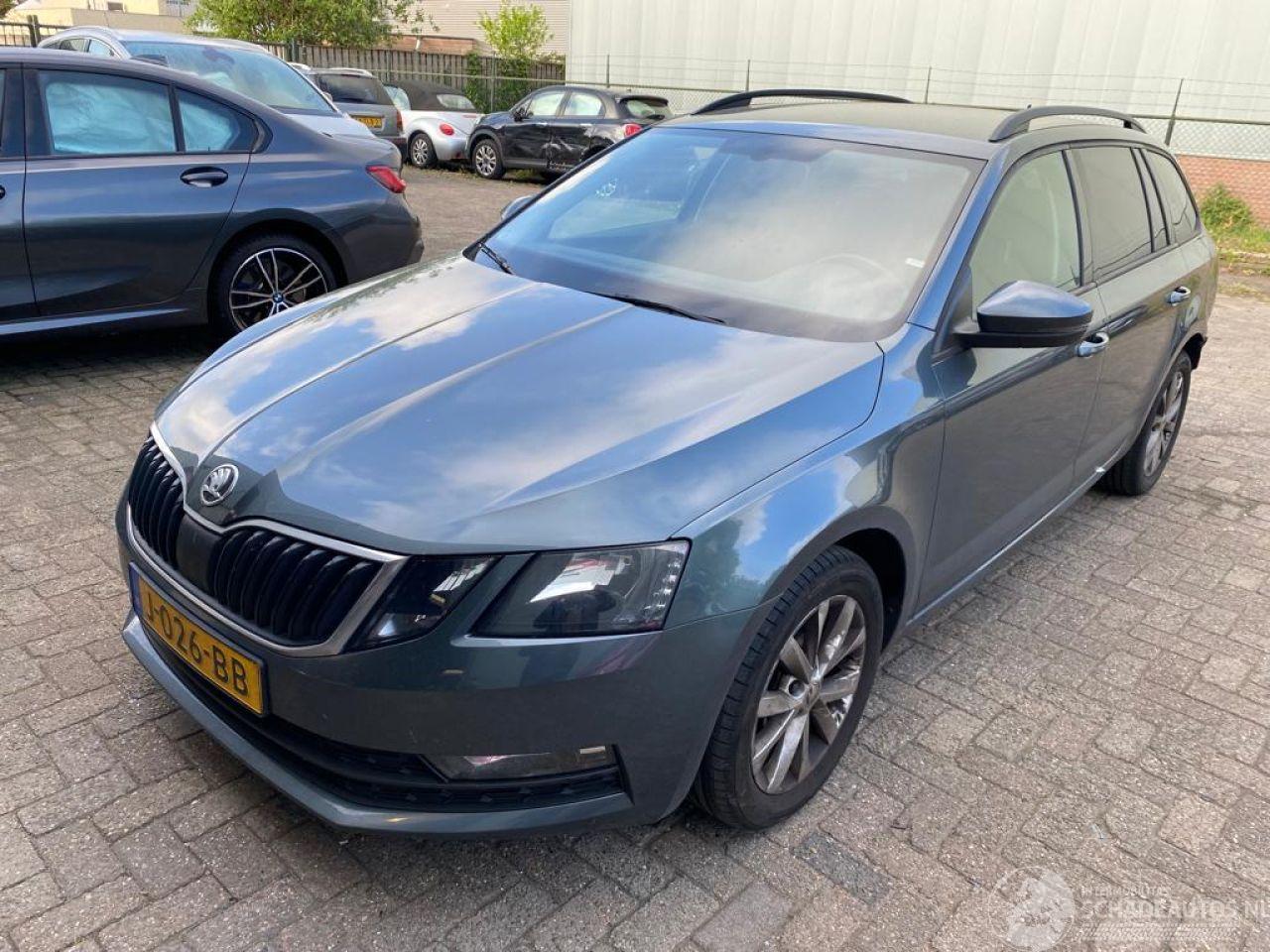 Skoda Octavia Stationcar 1.0 TSI Business Edition